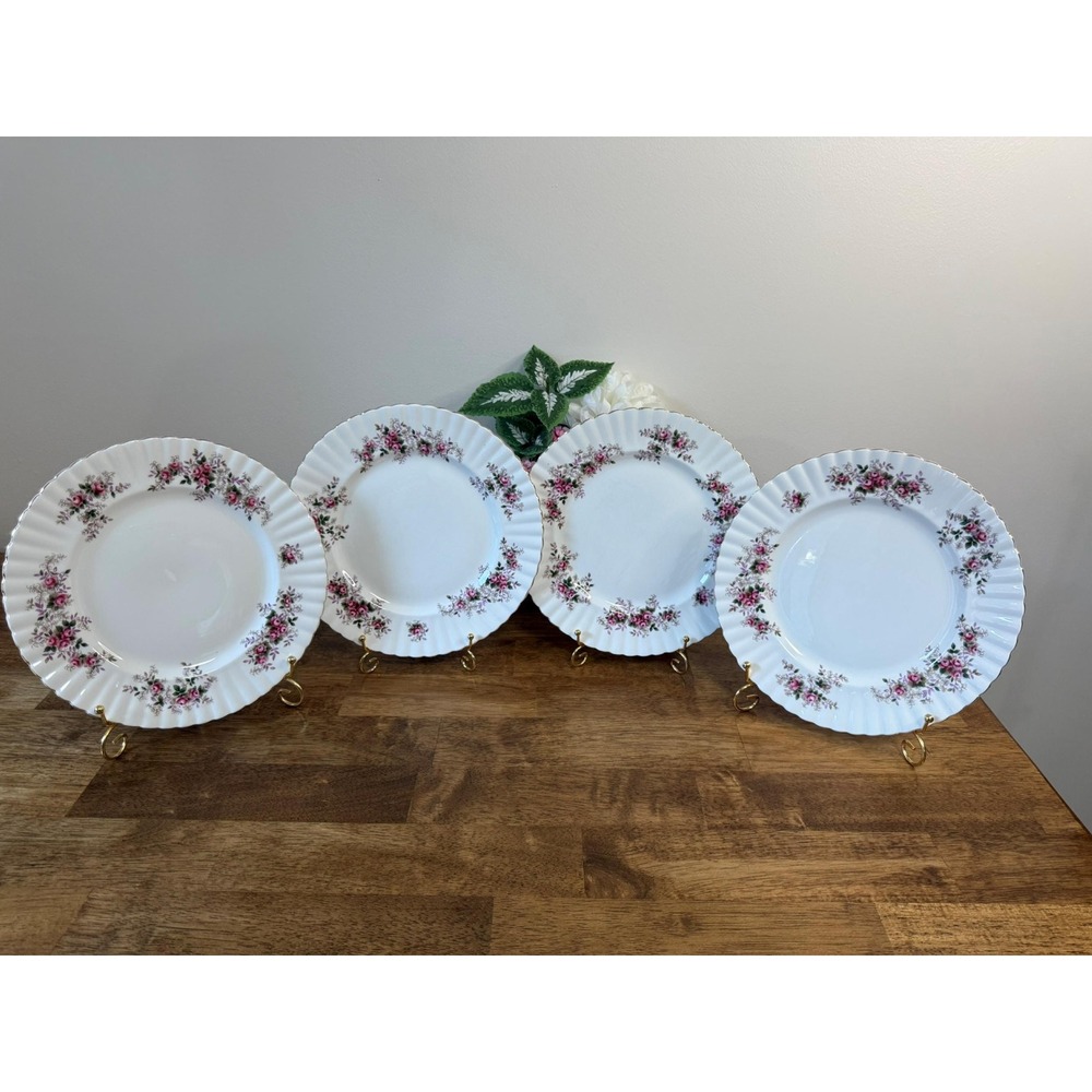Royal Albert Lavender‎ Rose Dinner Plates Set of 4 Vintage Bone China Floral